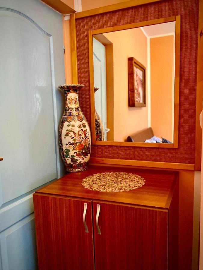 ホテル Vila Duricic 300M Od Mora Ðenovići エクステリア 写真
