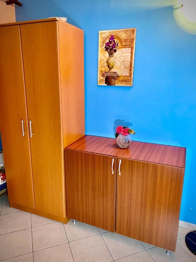 ホテル Vila Duricic 300M Od Mora Ðenovići エクステリア 写真