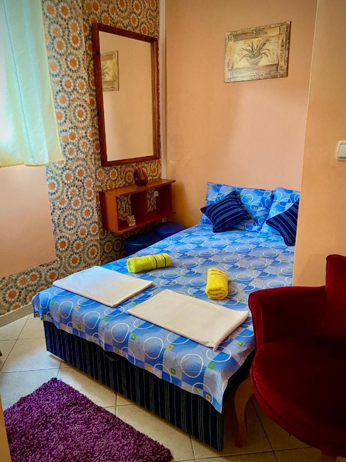 ホテル Vila Duricic 300M Od Mora Ðenovići エクステリア 写真
